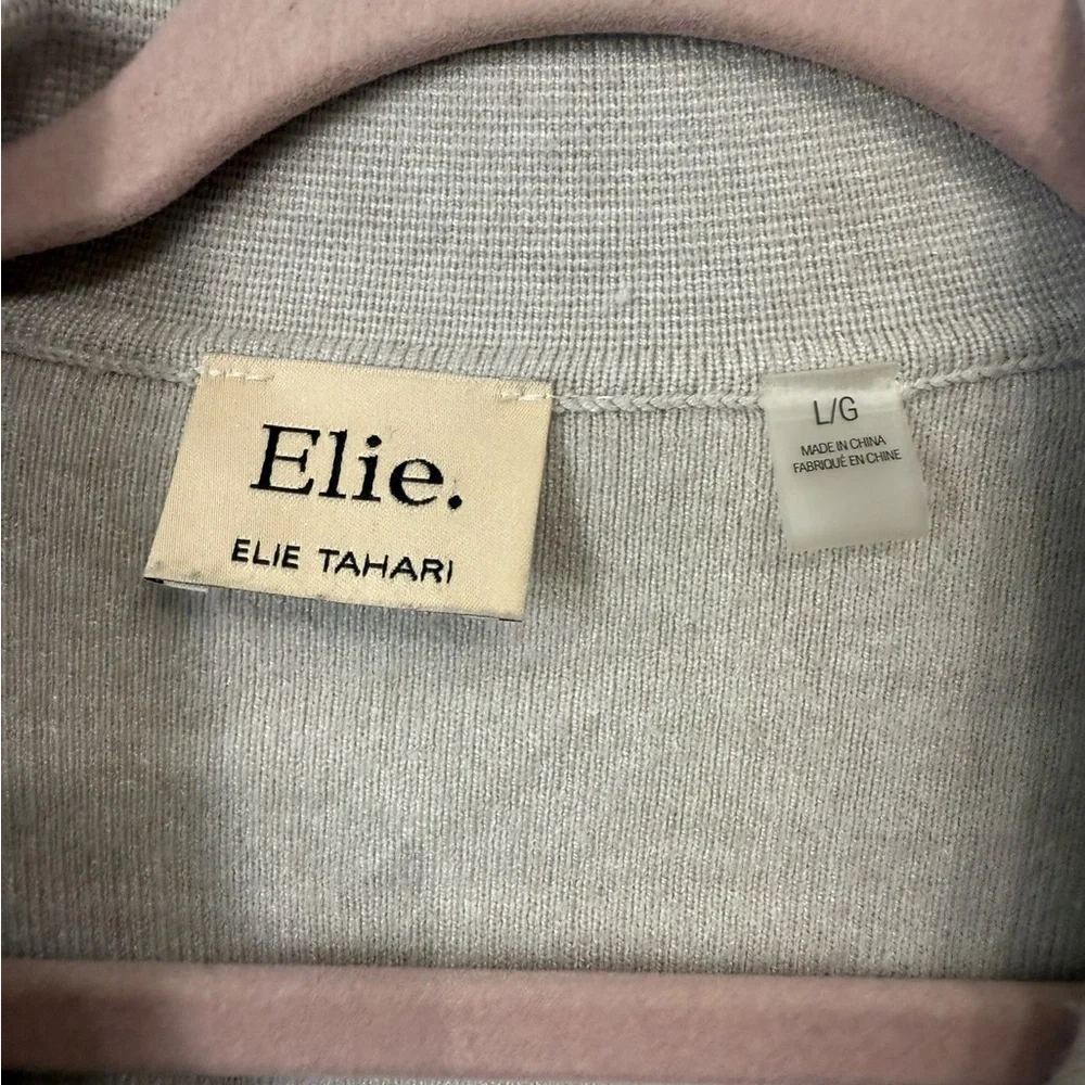 Elie Tahari Women’s Cream Floral Print Sweater Cardigan Size Large - Picture 3 of 6